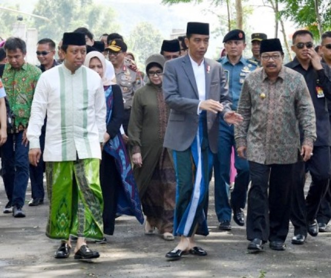 Presiden Jokowi Hadiri Haul Majemuk Masyayikh di Situbondo (Foto Setpres)