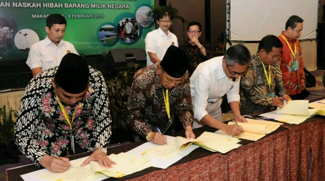 Serah Terima Hibah Infrastruktur ESDM ke Pemerintah Daerah