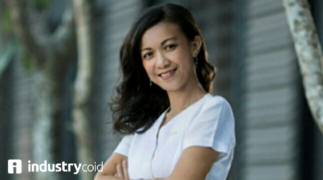 Vera Fitriana