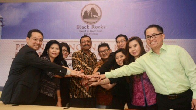 Penandatanganan kerja sama PT Belitung Golf and Resort bersama Projek dan 7 master agen franchise properti (Foto: Istimewa)