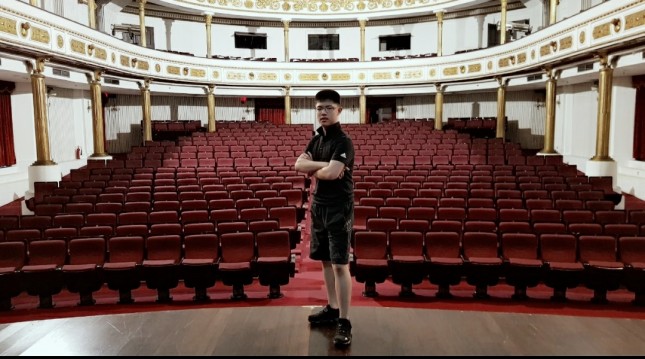 Choi Jan Hung saat di gedung kesenian Jakarta (dok INDUSTRY.co.id)