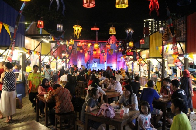 Kuliner Street Food Kekinian di Pasar Senggol Summarecon Mal Bekasi