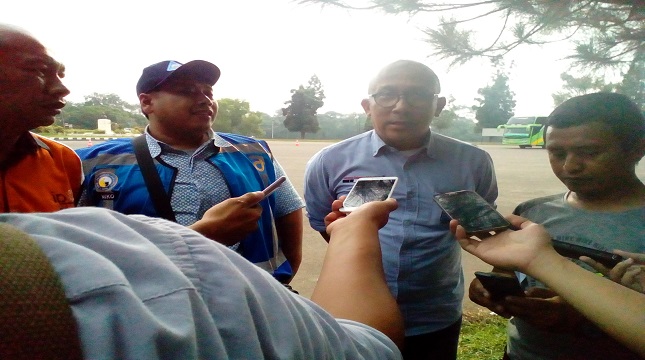 Yayan Irman Suryana, Pengurus Besar IPOMI, Bintarto Agung, Widiyatmoko Nursejati, AVP Traffic Management JSMR dan President Direktor Indonesian Defensive Driving Center (kiri ke kanan)