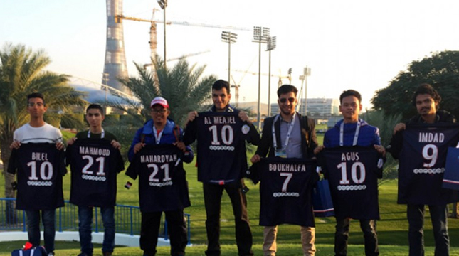 Para Pemenang Kampanye Ooredoo Bertemu Pemain Paris Saint-Germain