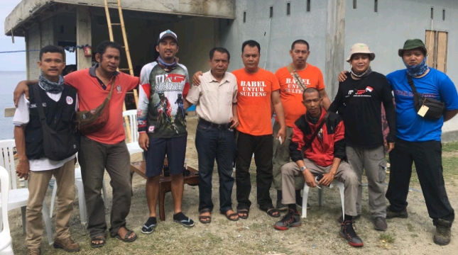 Relawan PWI dan SMSI Babel, hibur Anak-anak Pengungsi