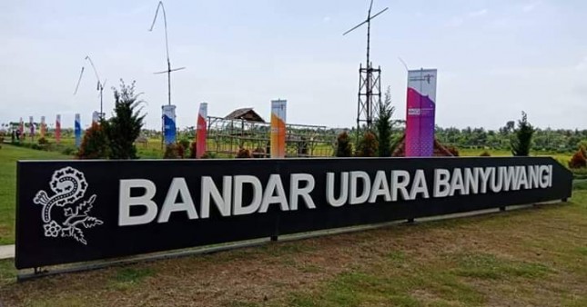 Bandara International Banyuwangi (BIB)