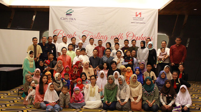 Hotel Ciputra Cibubur Berbagi Kebahagiaan Melalui Acara Buka Bersama dengan Anak Yatim Piatu