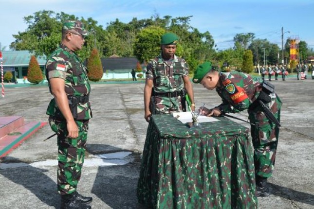 Danrem Atw Pimpin Upacara Penerimaan Dan Pelepasan