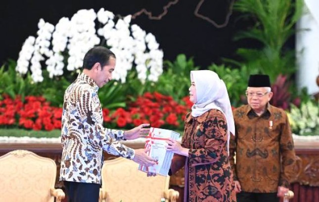 Presiden Jokowi Terima Laporan Hasil Pemeriksaan Atas