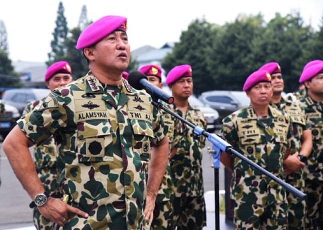 Dankormar Apresiasi Rekor MURI Pengibaran Bendera