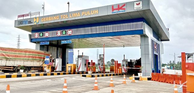 Hutama Karya Catat Kendaraan Lintasi Tol Trans