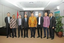 Menperin Airlangga Hartarto bersama Country Manager Genting Energy Wandy Wanto (Foto: Dok. Industry.co.id)