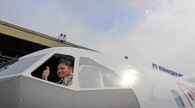 PT Dirgantara Indonesia (Persero) Mengekspor Pesawat Terbang CN235-220M Multi Purpose Aircraft (MPA) ke Senegal.