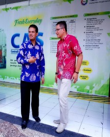 Dirjen Hortikultura, Suwandi saat mengunjungi industri alat mesin pertanian PT Pura Agro Mandiri di Kudus