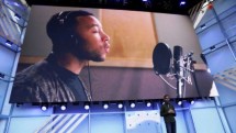 John Legend Pelantun lagu All Of Me (Foto Reuters)