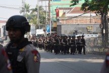 Pasukan Brimob/Polisi (Foto Dok Industry.co.id)