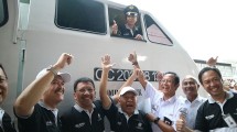 Jamkrindo dan BUMN lainnya bersama menteri BUMN melepas pemudik