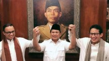 Prabowo Subianto bersama Anies-Sandie