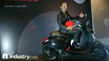 Vespa Sprint Carbon