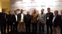 Pengusaha Chairul Tanjung dan Pimpinan SMSI (Foto Dok Industry.co.id)
