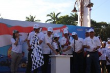 Jamkrindo jalan sehat di Gorontalo