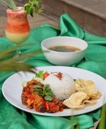 Aneka Sop Buntut Ala Grand Whiz Poins Square (Foto Dok Idustry.co.id)