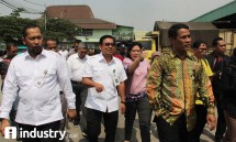 Mentan Amran Sulaiman bersama Kabulog