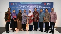 Penandatanganan perjanjian Kerja sama antara PT Pollux Barelang Superblock dengan Bank BNI (Foto: Ridwan/Industry.co.id)
