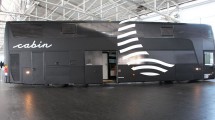 Cabin Tom Currier, Bus Seperti Hotel (Foto:http://mashable.com)