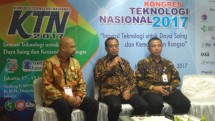 Menteri Perhubungan Budi Karya Sumadi Janjikan Kemudahan Uji Kelayakan Mobil Listrik, Senin (17/7/2017) Foto: Fadli Industry.co.id