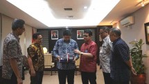 Menperin bersama Dirut PT PAL Indonesia