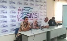 monthly sharing 'monetisasi media siber' , dari kiri, ketua smsi jakarta nandi nanti, ketua pwi jaya endang, corpsec fokus cyber media budi purnom, dan director of partnership big mobile prabu adityawarman