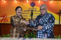 Wakil Ketua Umum Kadin Bidang Perindustrian, Johnny Darmawan bersama Dirjen Pembinaan Pelatihan dan Produktivitas (Binalattas) Kemenaker, Bambang Satrio Lelono