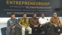 Menteri Pariwisata Arief Yahya dalam President Lecture Indonesian Tourism Enterpreneurship Between Local Business Creation and Global Competition di President University,Senin (25/9/2017) (Foto: Fadli Industry.co.id