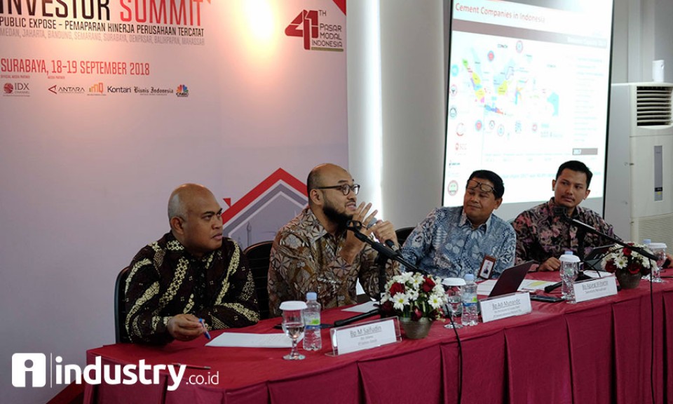INVESTOR SUMMIT SEMEN INDONESIA
