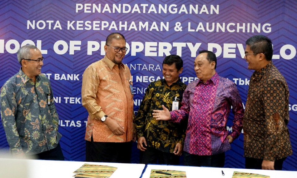 BTN INISIASI SCHOOL OF PROPERTY DEVELOPER DI LINGKUNGAN PERGURUAN TINGGI