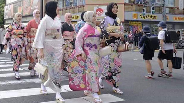 Ilustrasi Wisatawan Muslim Berkunjung ke Jepang (Foto:yesmuslim.blogspot.co.id)