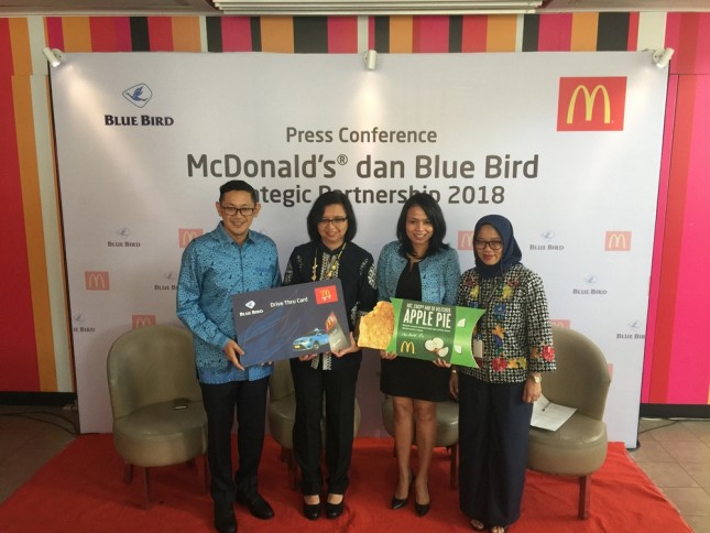 Blue Bird jalin kerja sama dengan McDonald's pada Kamis (25/1). (Dok. Industry.co.id)
