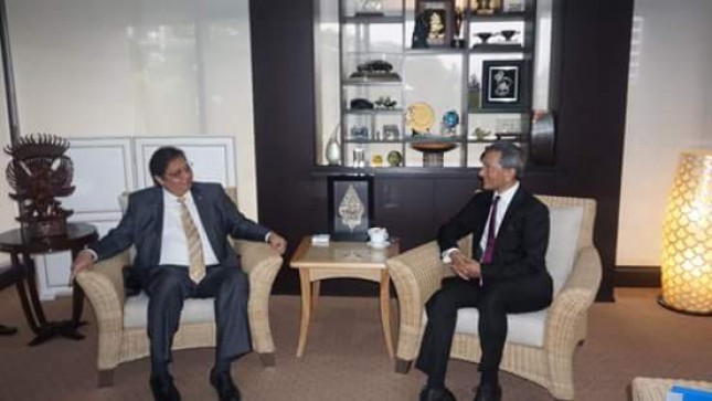 Menteri Perindustrian Airlangga Hartarto bersama Menteri Luar Negeri Singapura Vivian Balakrishnan (Foto: Dok. INDUSTRY.co.id)