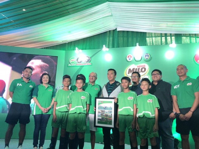 Pembukaan MILO Football Championship bersama Menteri Pemuda dan Olahraga Republik Indonesia, Imam Nahrawi. (Dina Astria/Industry.co.id)
