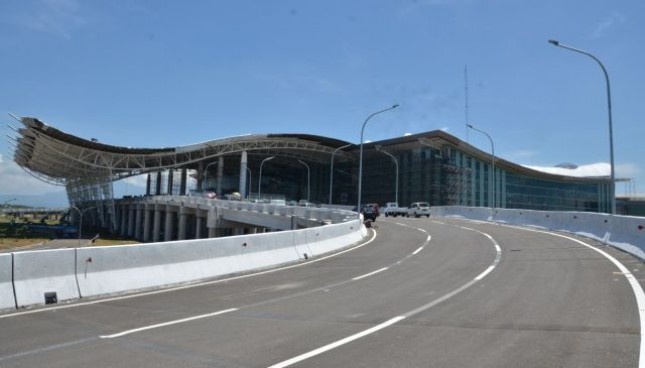 Foto Runway Bandara Kertajati