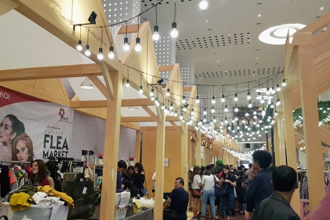 Flea Market Selebgram Invasion pada ulang tahun Mall of Indonesia ke-9