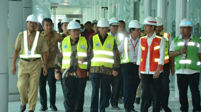 Presiden Jokowi tinjau Bandara Kertajati