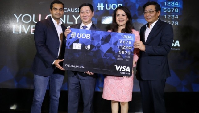 PT Bank UOB Indonesia hari ini meluncurkan kartu kredit UOB YOLO Card (You Only Live Once), sebuah kartu kredit yang ditujukan untuk memenuhi kebutuhan segmen milenial Indonesia berusia 21-35 tahun