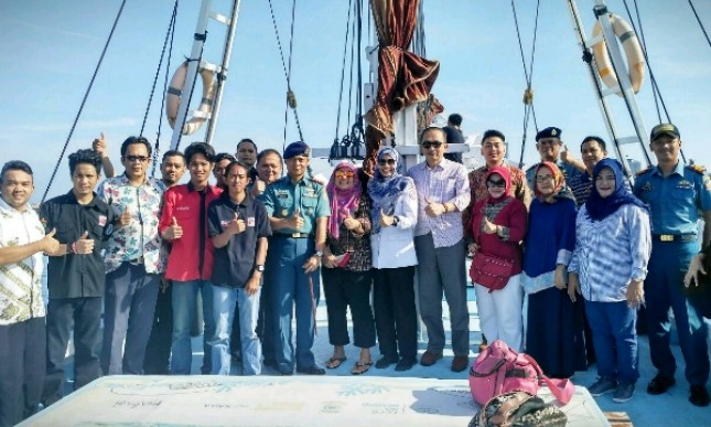 Deputi Bidang Koordinasi Sumber Daya Alam dan Jasa Kemenko Bidang Kemaritiman Agung Kuswandono saat kunjungan kerja di Makassar