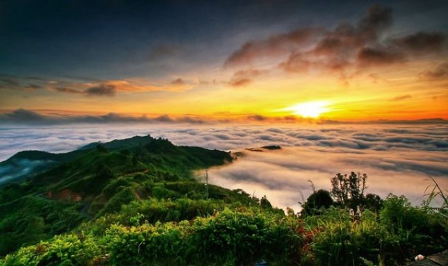 Bukit Khayangan, The Most Populer Highland Indonesia di Kota Sungai Penuh (Foto Dok Industry.co.id)