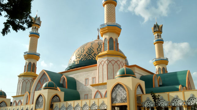 Masjid Hubbul Wathan Islamic Center di kota Mataram, Nusa Tenggara Barat (Foto: Istiemewa)