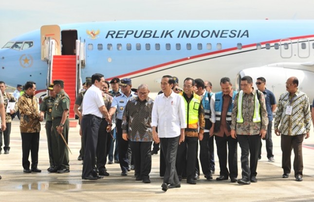 Presiden Jokowi resmikan bandara Kertajati (Foto Setkab)