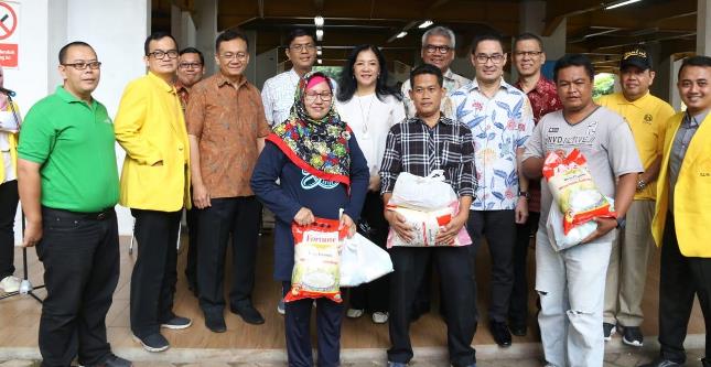 ILUNI UI- Kemendag Gelar Pasar Murah Untuk Warga Kurang Mampu (Foto Dok Industry.co.id)