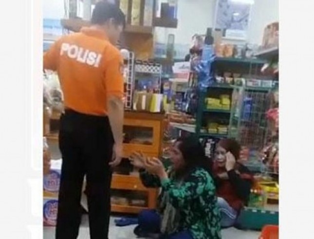 Polisi terlibat penganiayaan terhadap dua wanita dan seorang anak yang dituduh mencuri (Foto Dok Industry.co.id)